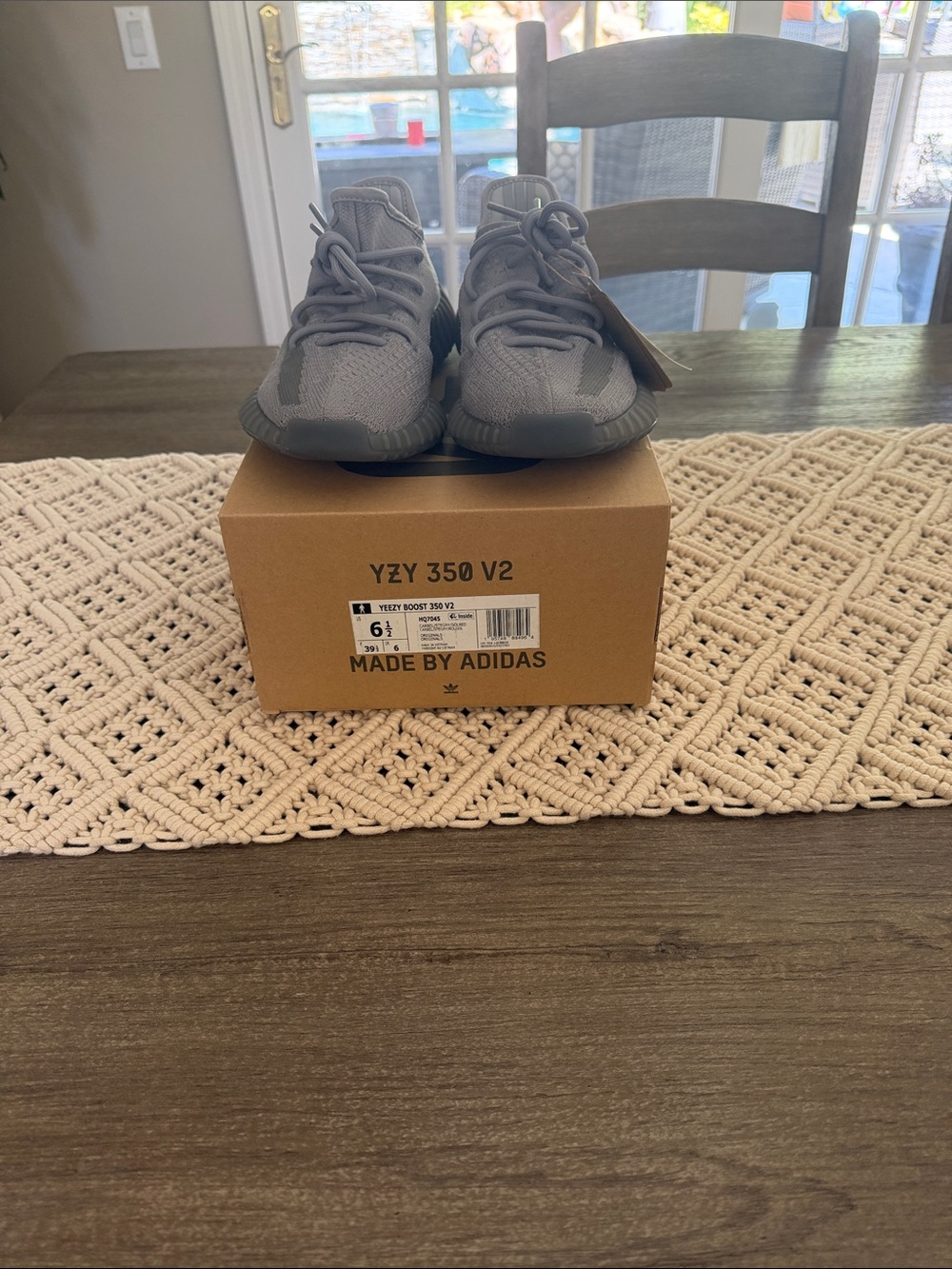 adidas Yeezy Boost 350 V2 - Grey Brand New